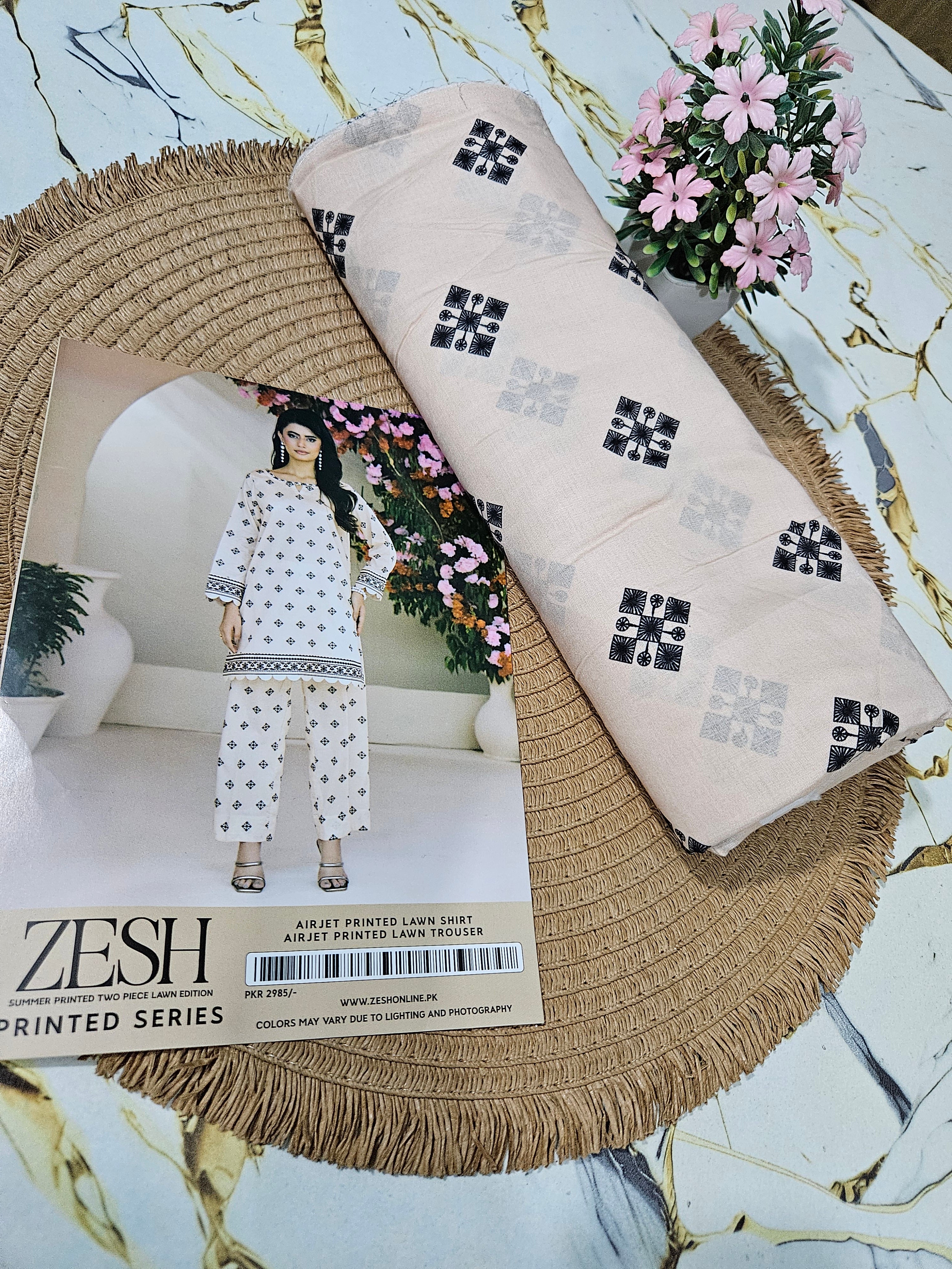 2pc unstitch Printed Lawn suit